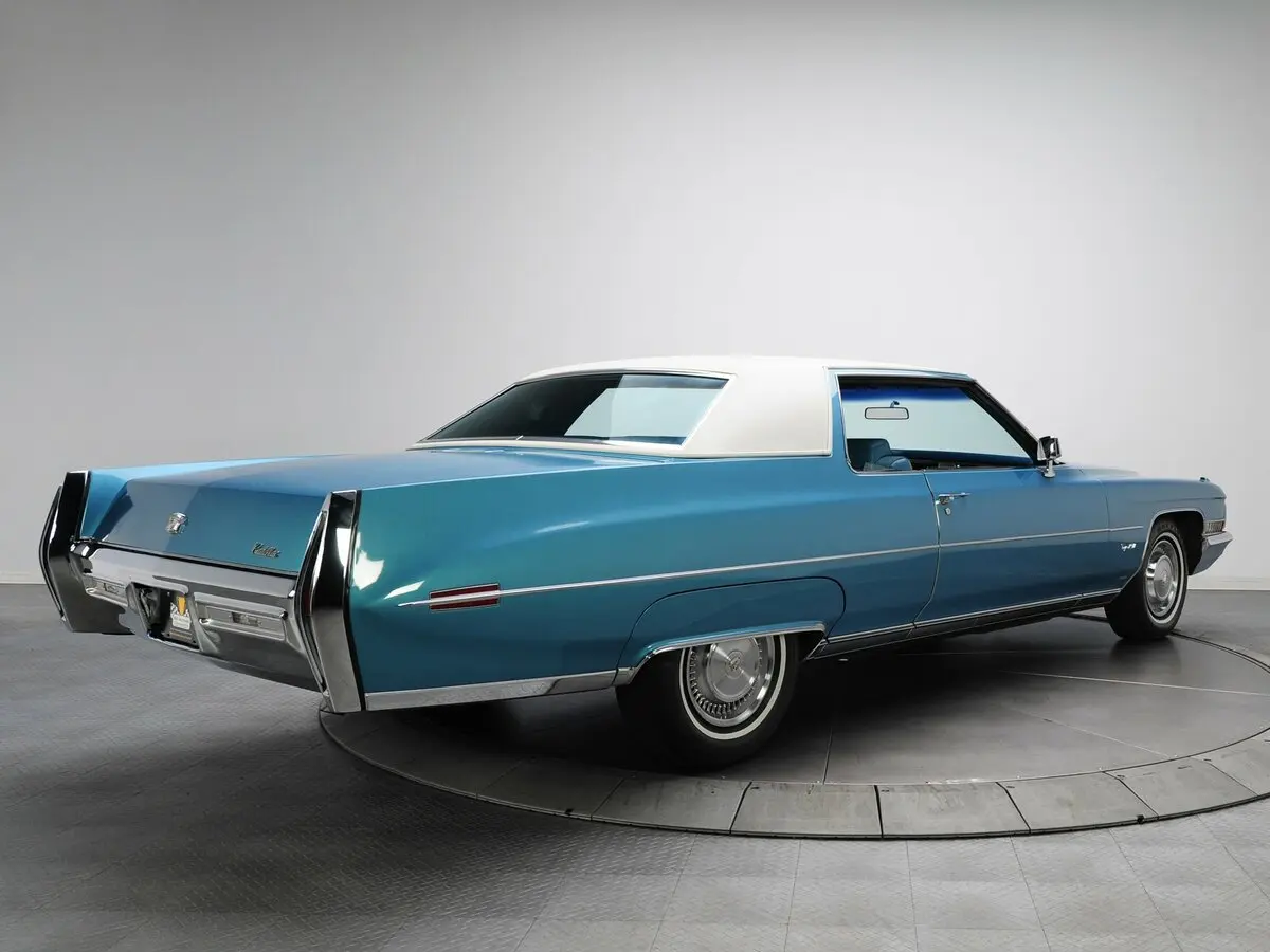Cadillac DeVille IV Купе-хардтоп — сүрөт 3