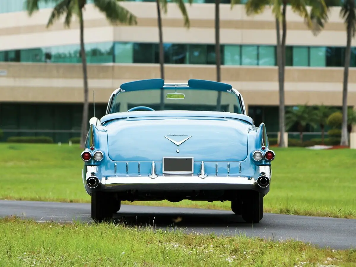 Cadillac Eldorado II Кабриолет — photo 4