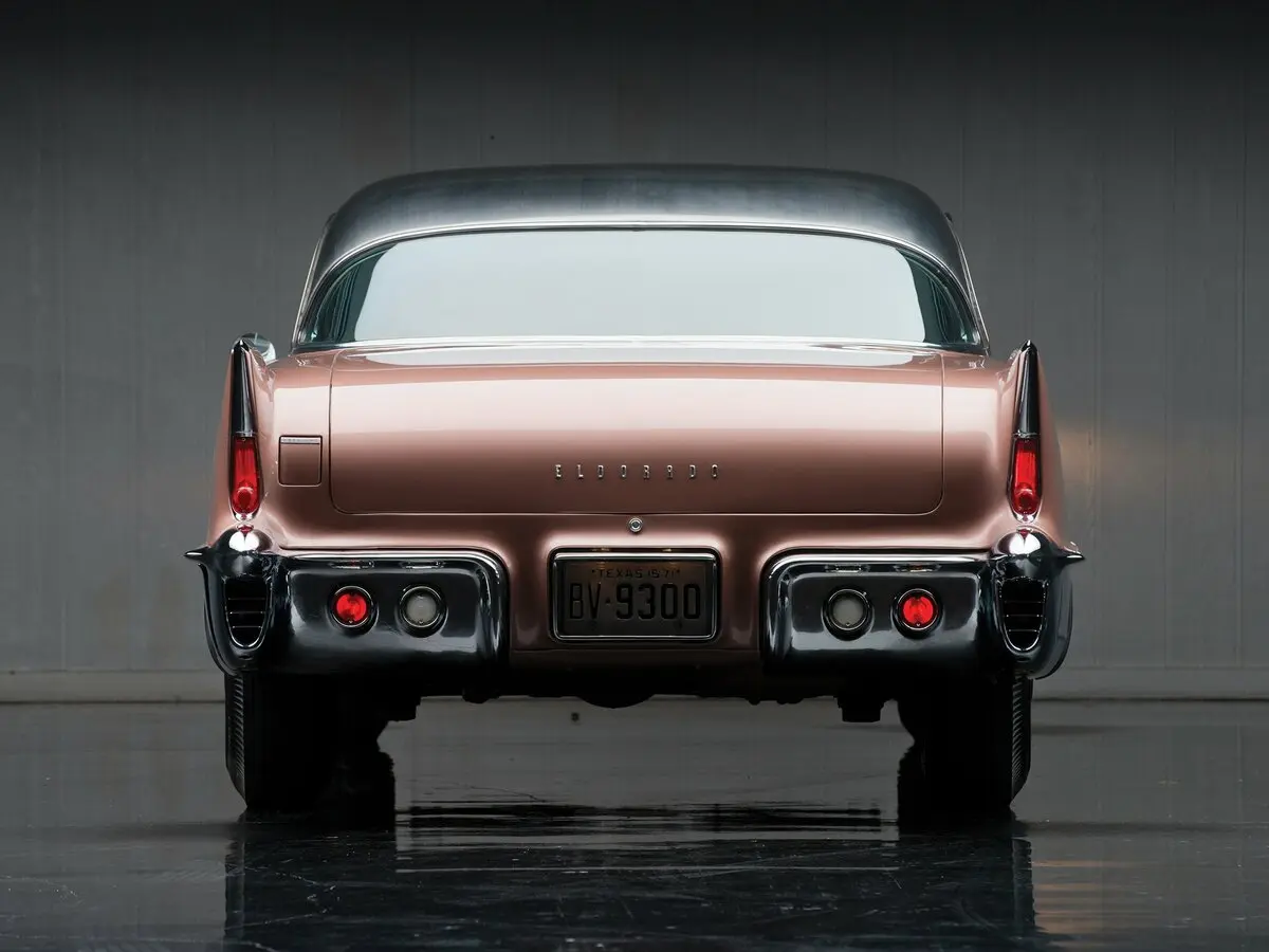 Cadillac Eldorado III Рестайлинг Седан Brougham — сүрөт 4