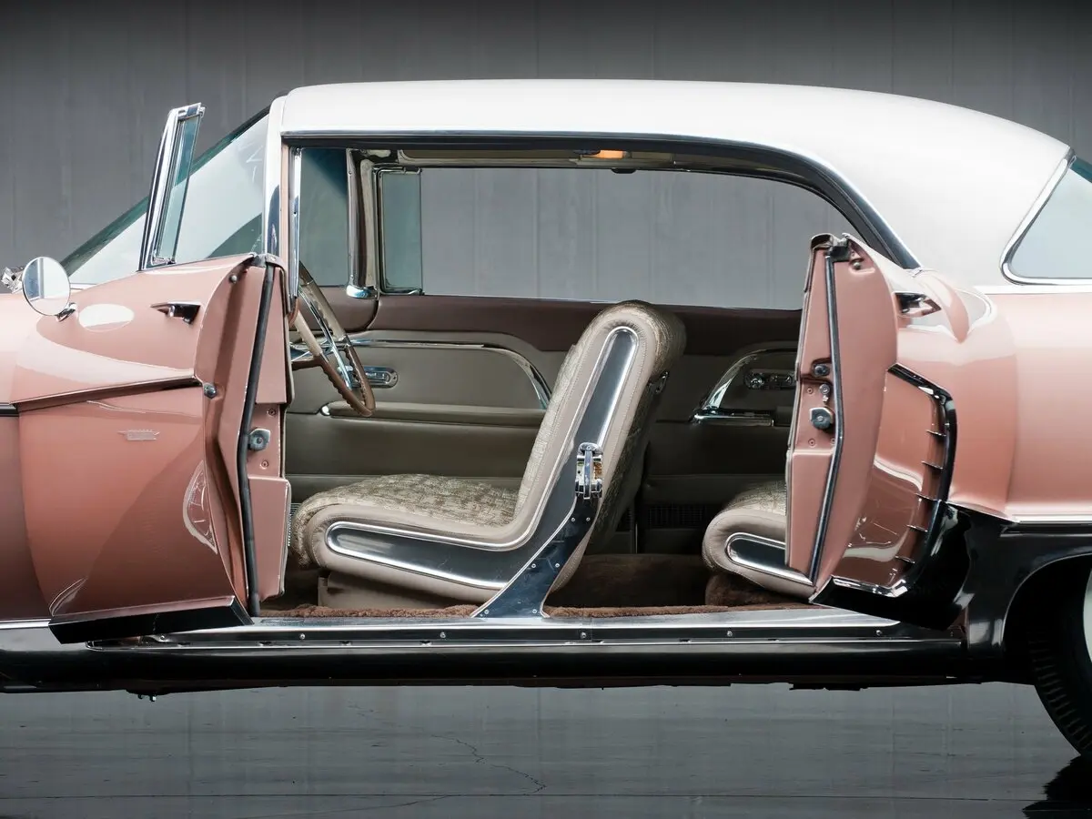 Cadillac Eldorado III Рестайлинг Седан Brougham — сүрөт 10