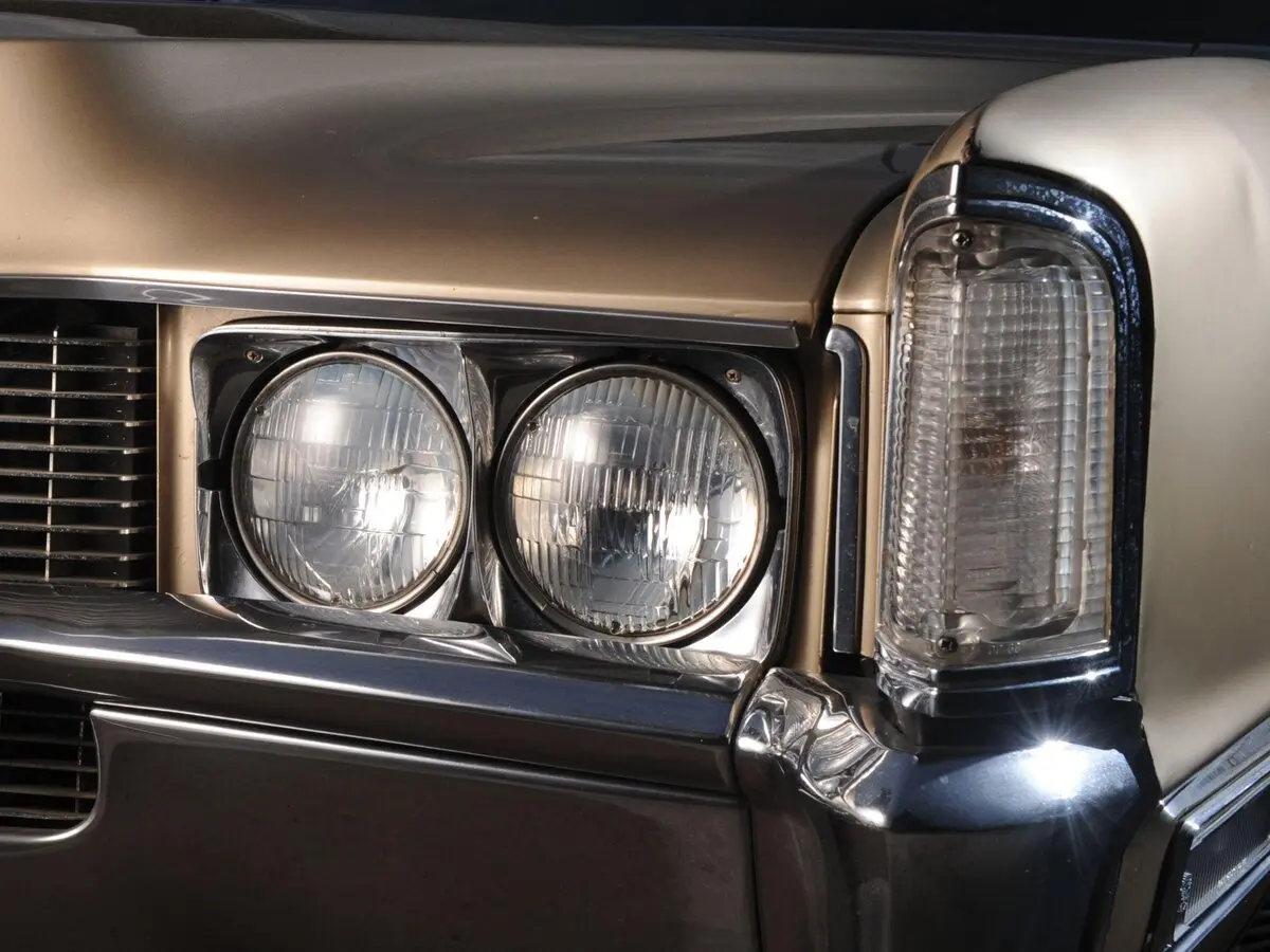 Cadillac Eldorado VIII Купе-хардтоп — сүрөт 9