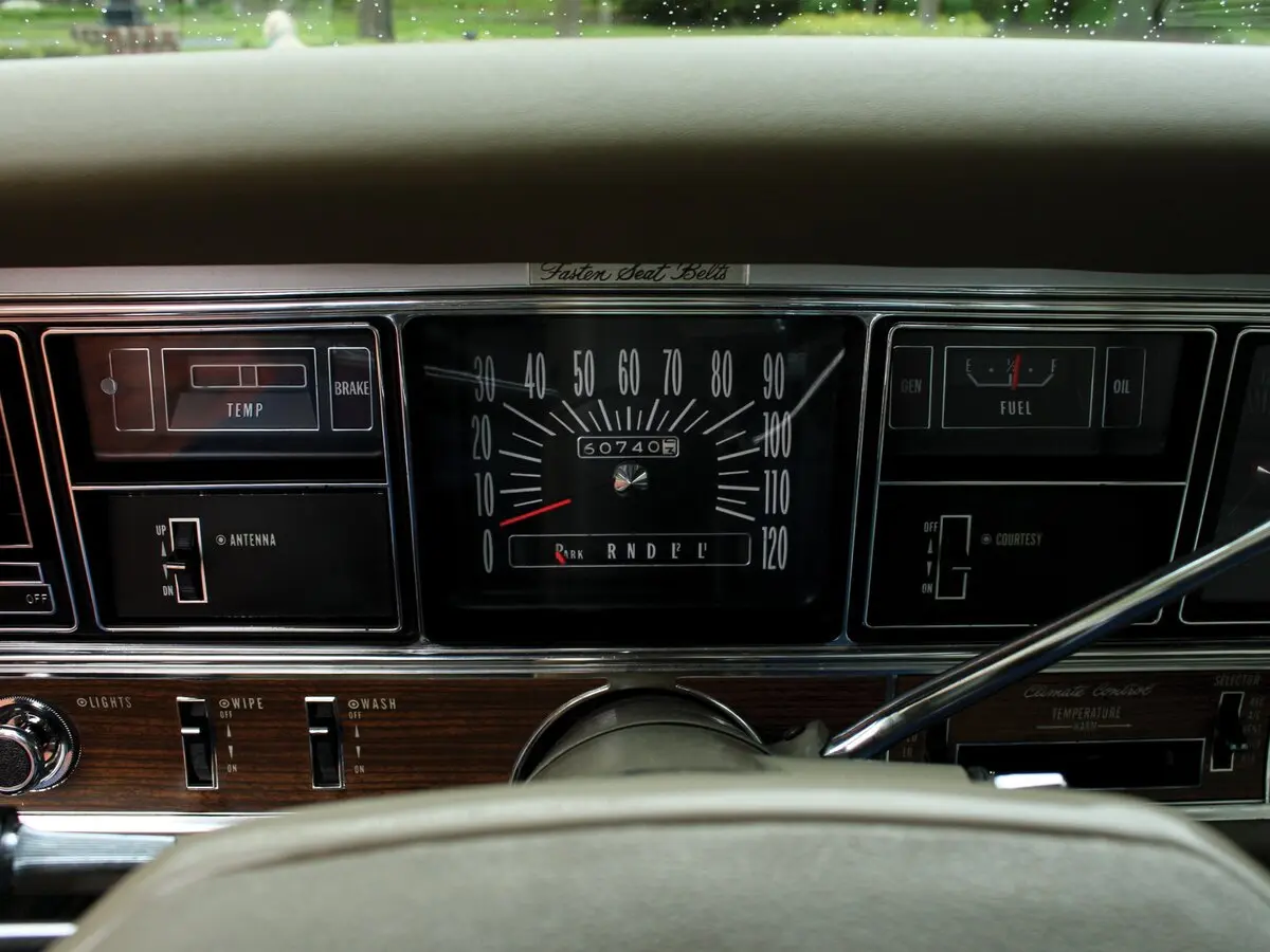 Buick Riviera II Купе — сүрөт 8