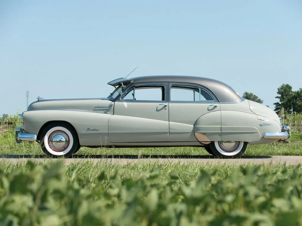 Buick Roadmaster IV Седан — photo 2