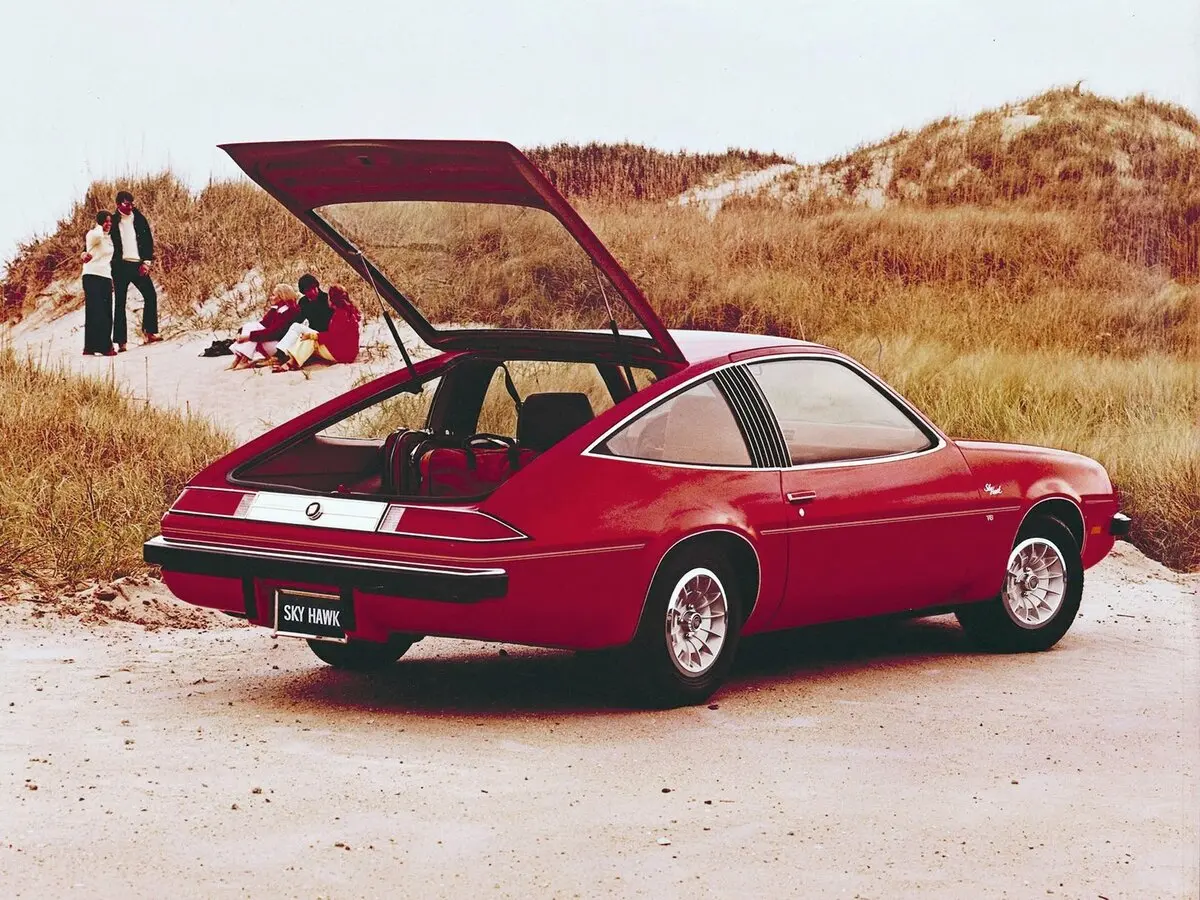 Buick Skyhawk I Хэтчбек 3 дв. — сүрөт 4