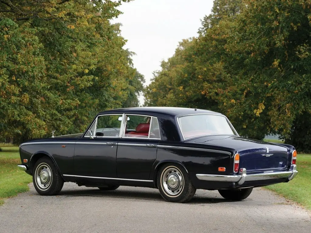 Rolls-Royce Silver Shadow 1965 – 1980 Седан — фото 4