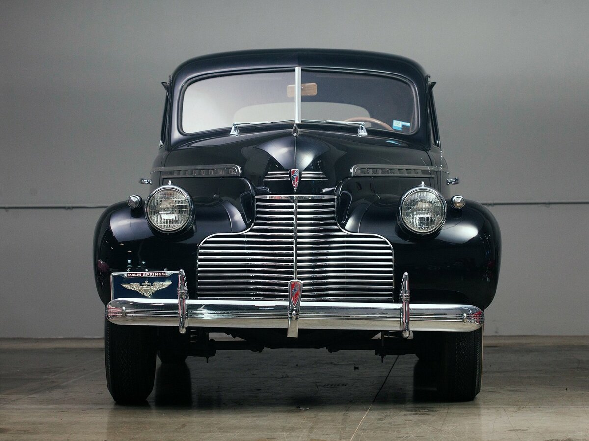 Chevrolet Special DeLuxe 1941 – 1948 Седан — фото 3