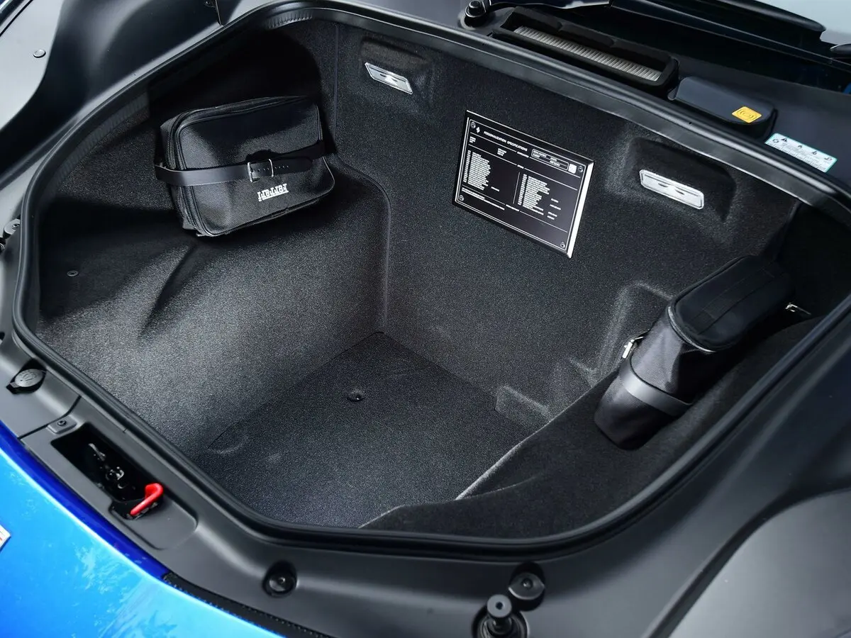 Ferrari 488 2015 – 2019 Родстер Spider — photo 11