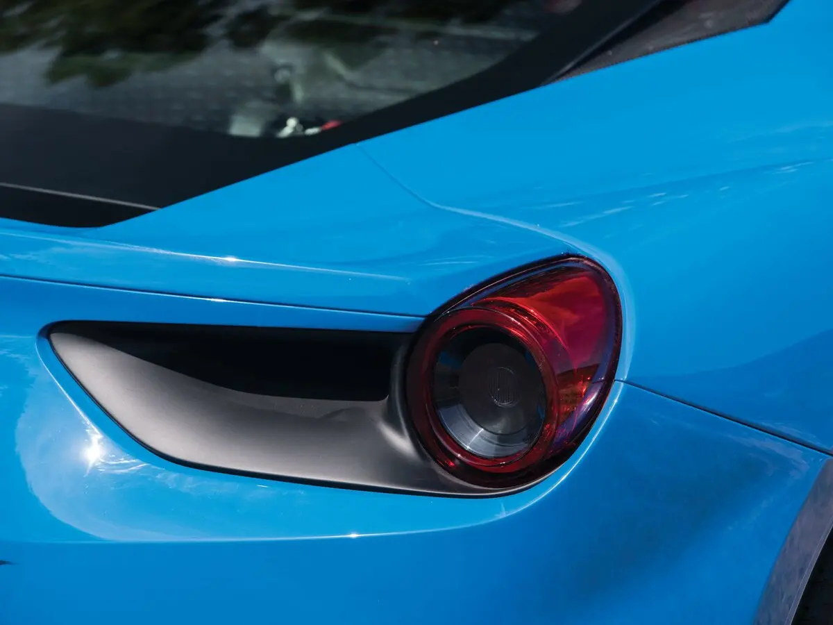Ferrari 488 2015 – 2019 Родстер Spider — photo 12
