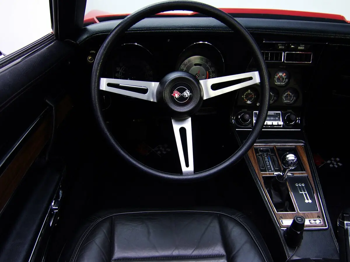Chevrolet Corvette C3 Кабриолет — сүрөт 7