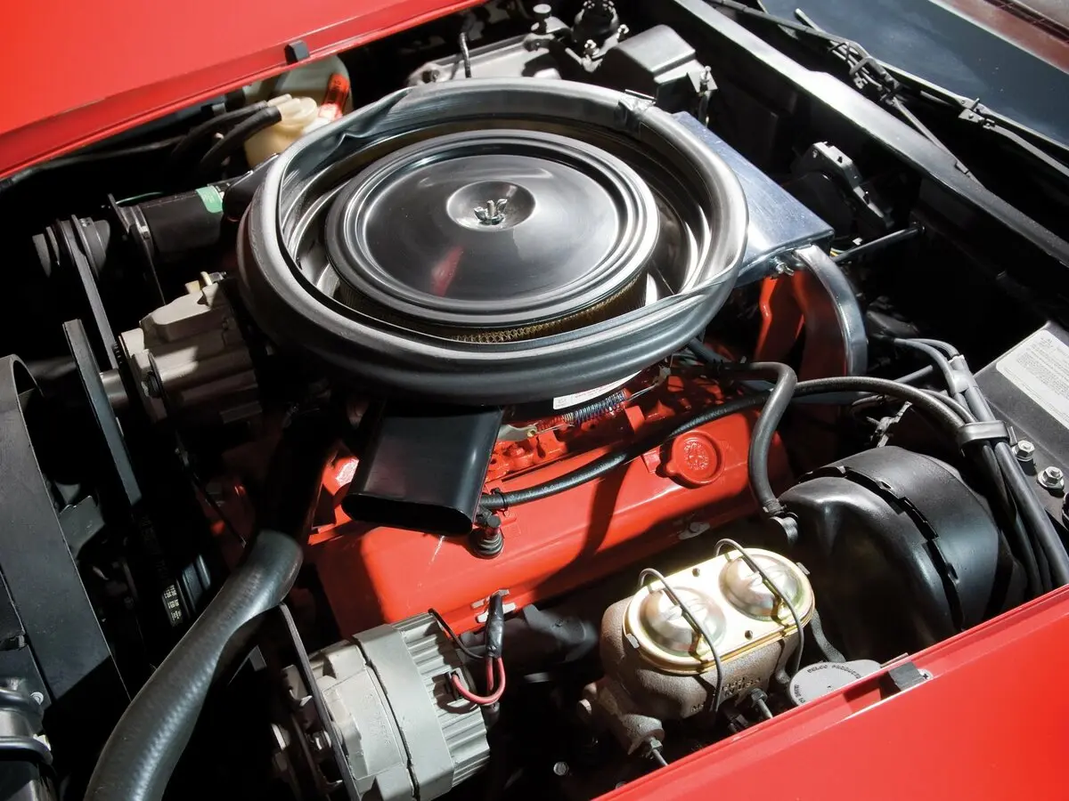 Chevrolet Corvette C3 Кабриолет — сүрөт 8