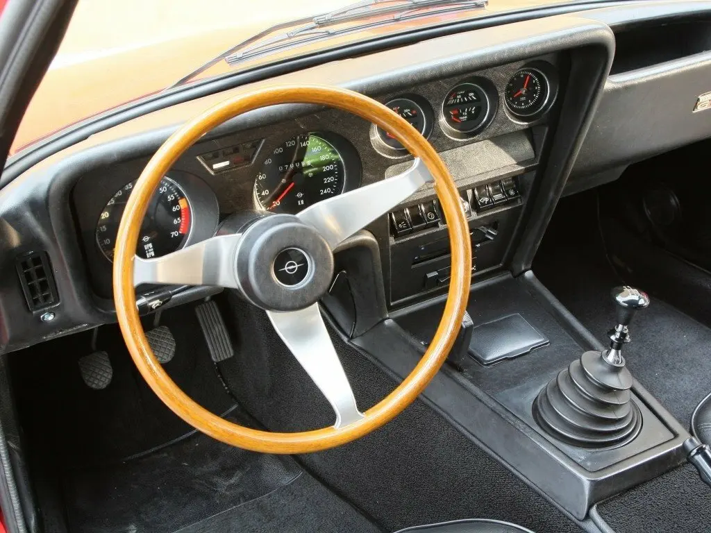 Opel GT I Купе — сүрөт 6