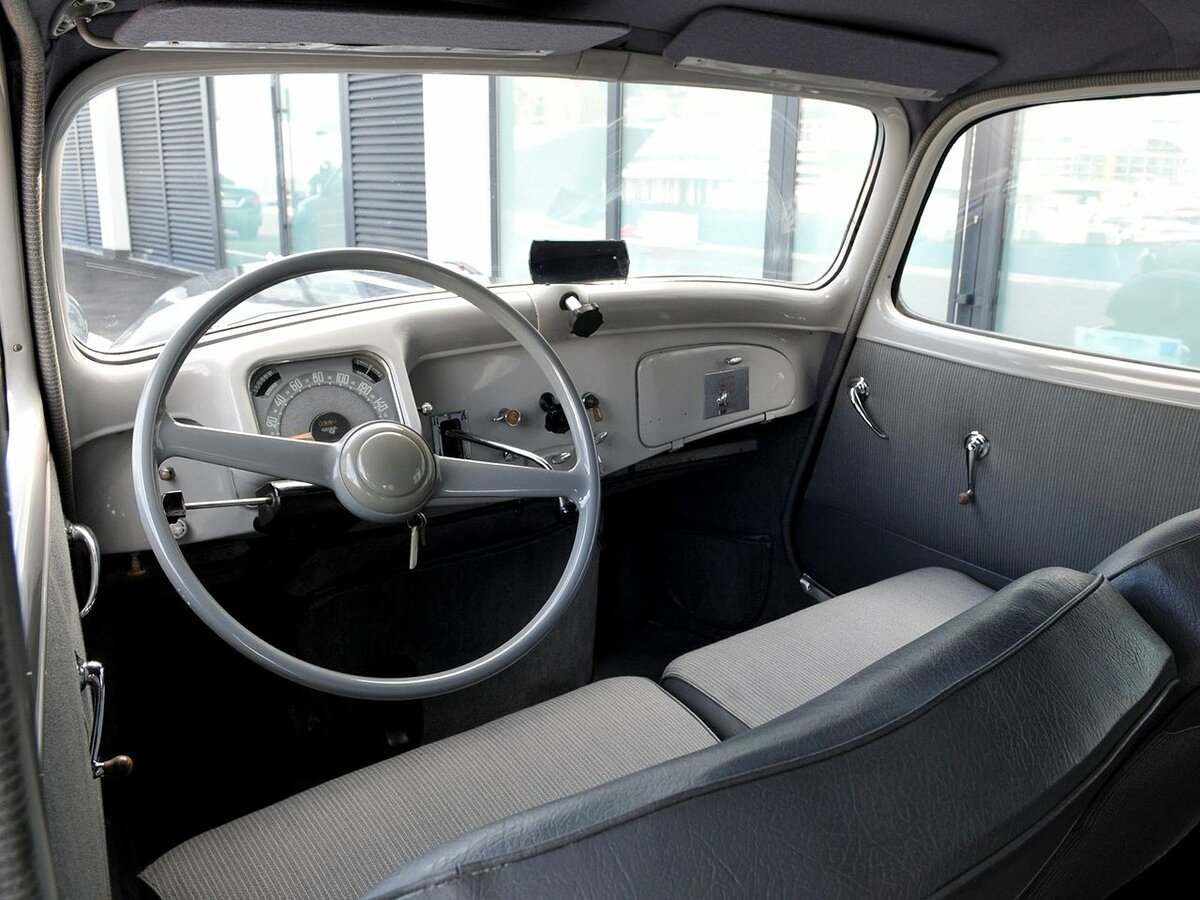 Citroen Traction Avant 1934 – 1957 Седан