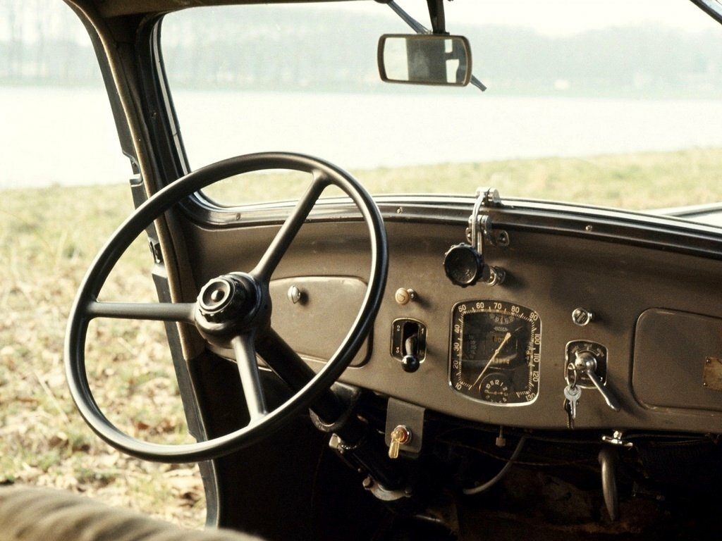 Citroen Traction Avant 1934 – 1957 Седан