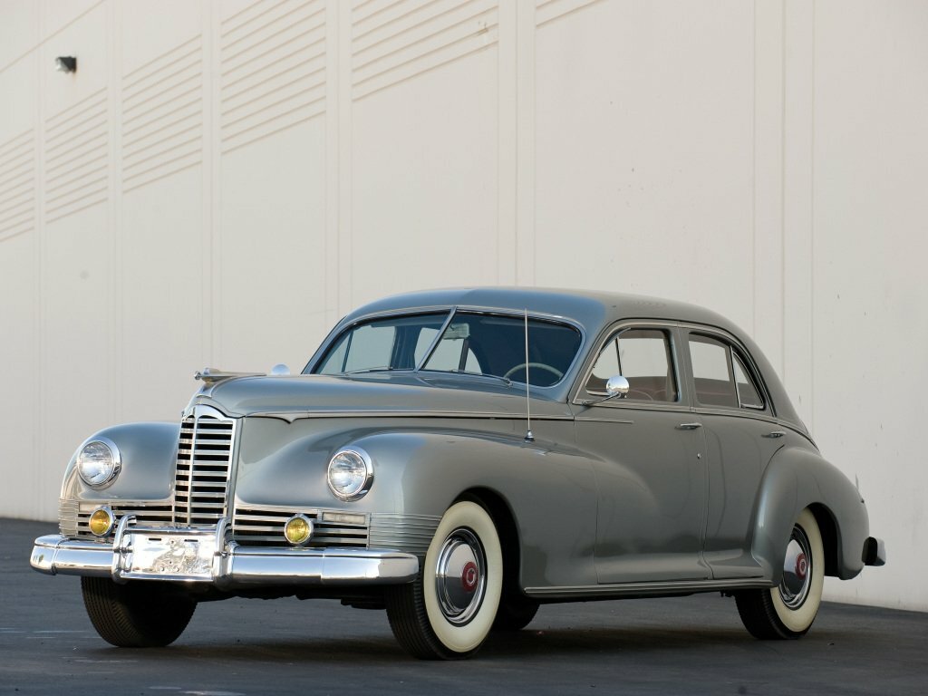 Packard Clipper 1941 – 1947 Седан
