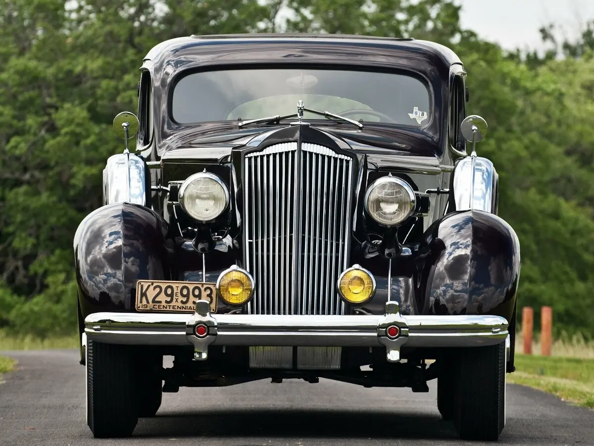 Packard One-Twenty 1935 – 1941 Седан — сүрөт 3