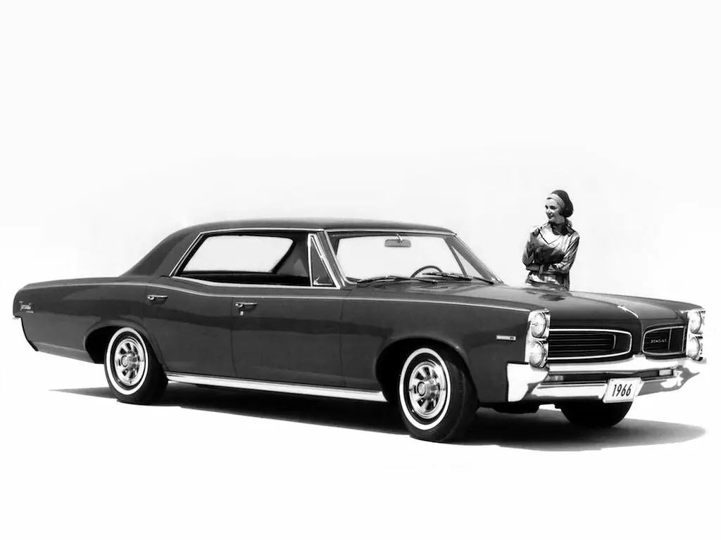Pontiac Tempest II Седан-хардтоп — сүрөт 3