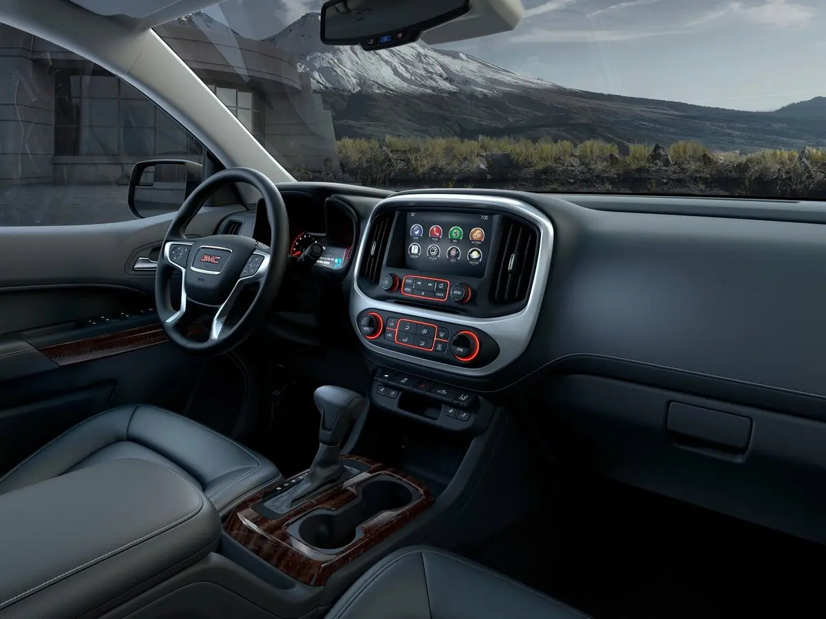 GMC Canyon II Пикап Полуторная кабина — сүрөт 5