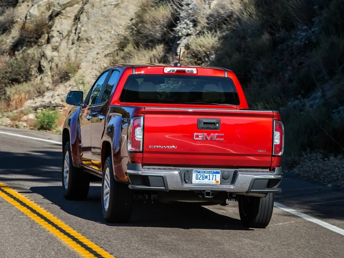 GMC Canyon II Пикап Двойная кабина — сүрөт 3