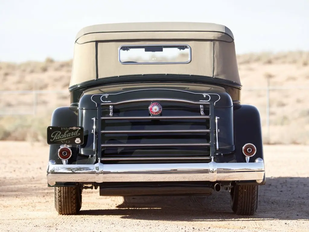Packard Twelve 1932 – 1939 Кабриолет — photo 2