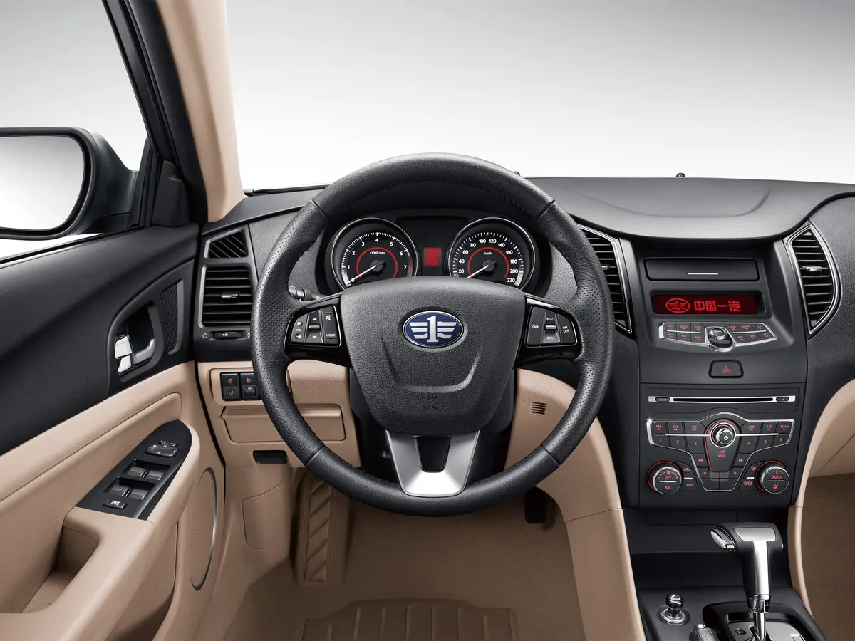 FAW Besturn B50 I Рестайлинг Седан — 照片 7