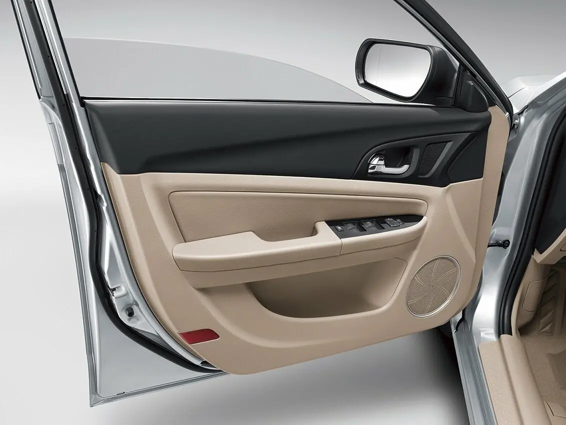 FAW Besturn B50 I Рестайлинг Седан — 照片 9