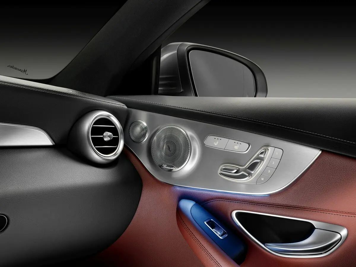 Mercedes-Benz C-Класс IV (W205) Купе — photo 12