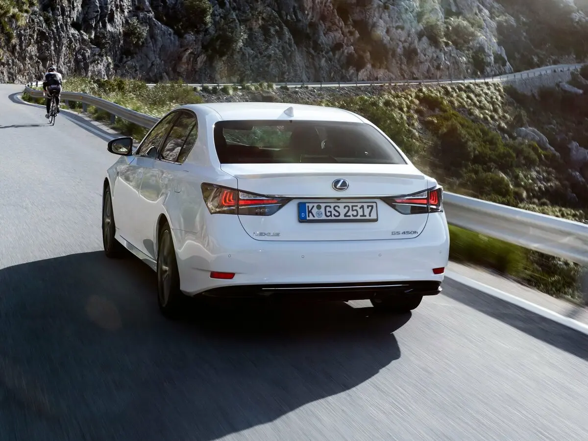 Lexus GS IV Рестайлинг Седан — фото 4