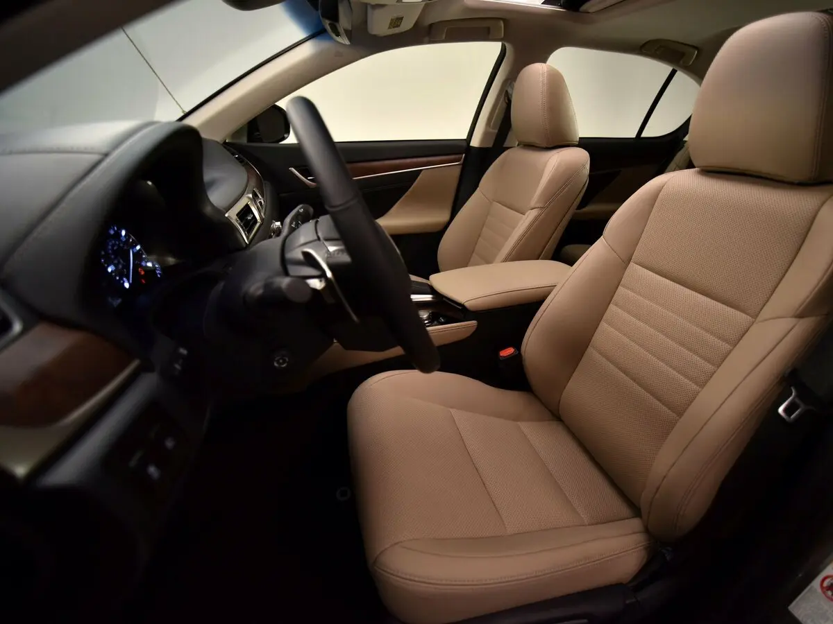 Lexus GS IV Рестайлинг Седан — фото 7