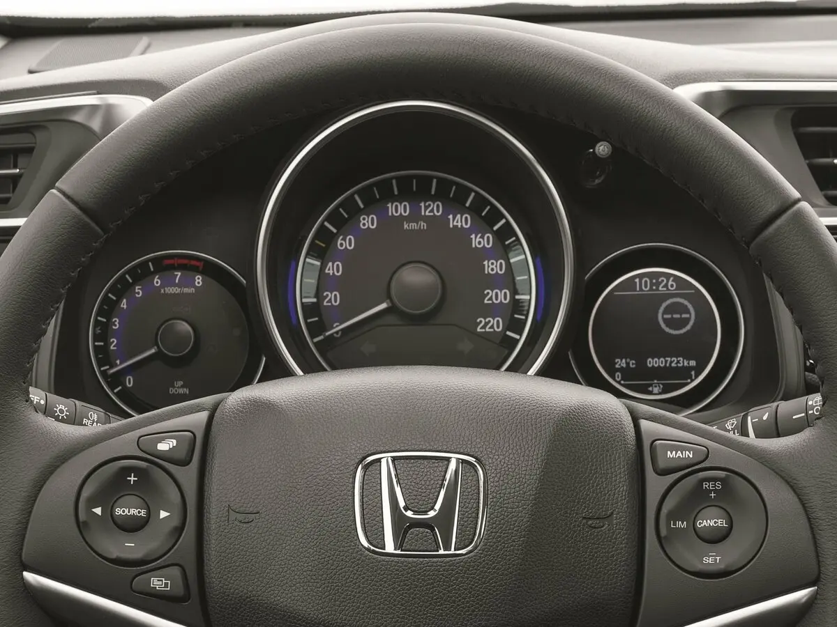 Honda Jazz III Хэтчбек 5 дв. — фото 8