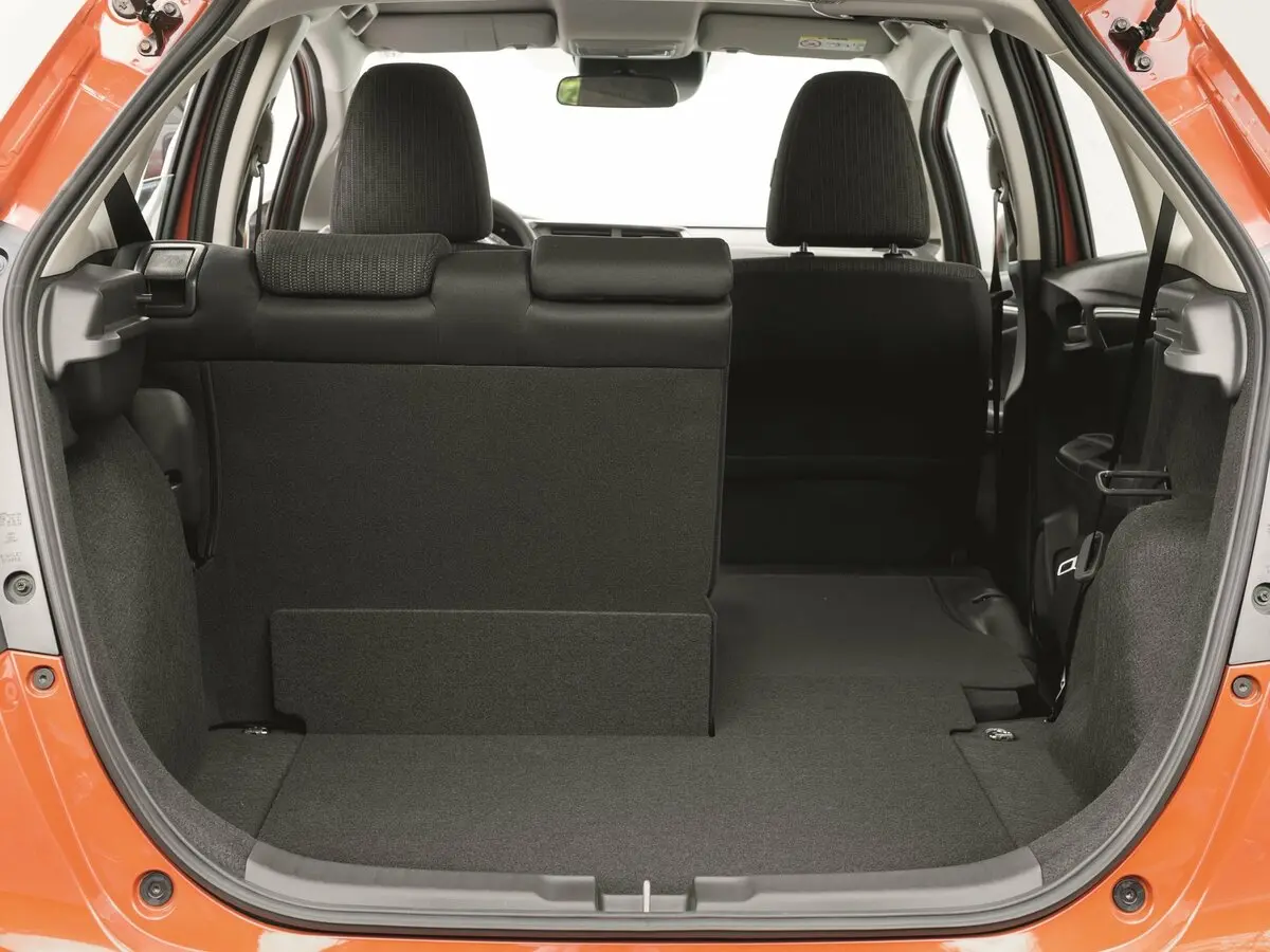 Honda Jazz III Хэтчбек 5 дв. — фото 13