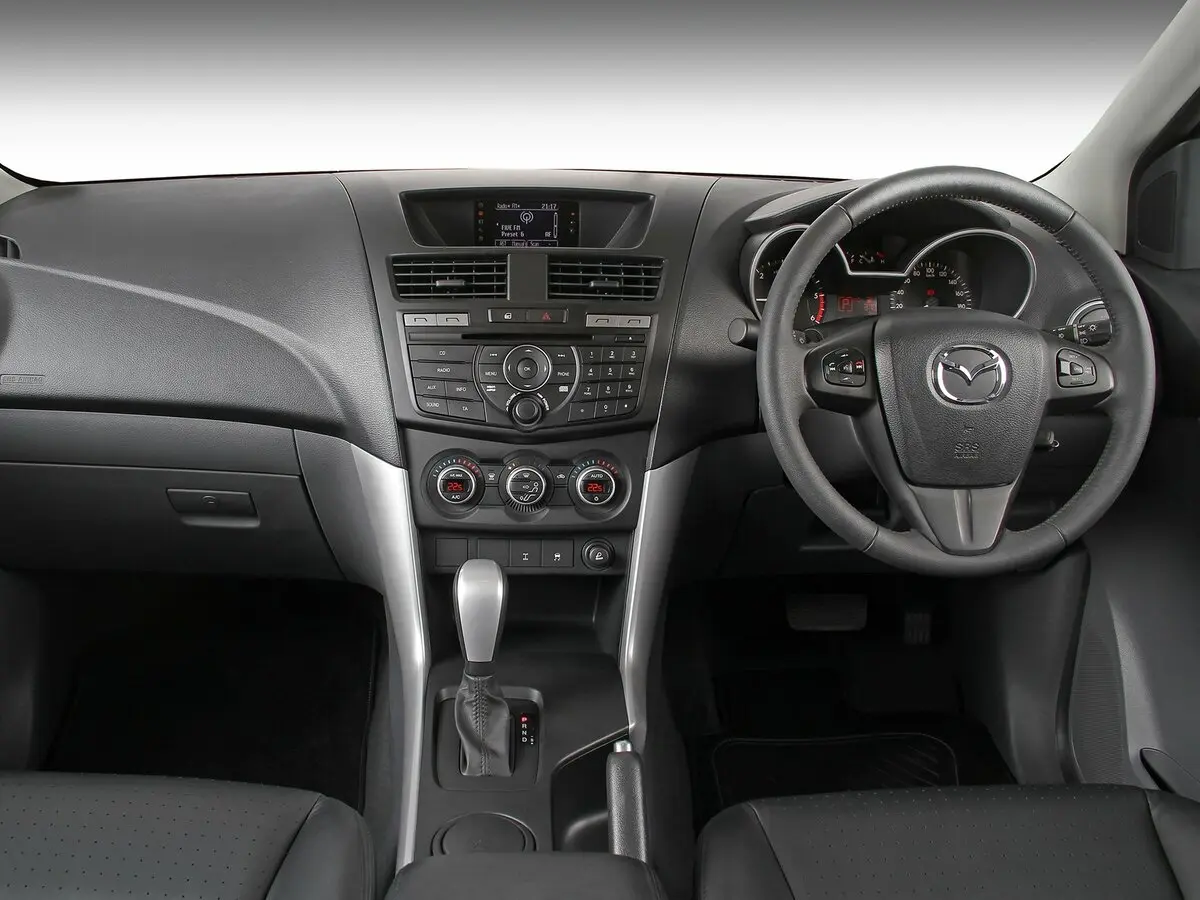 Mazda BT-50 II Пикап Двойная кабина — сүрөт 6
