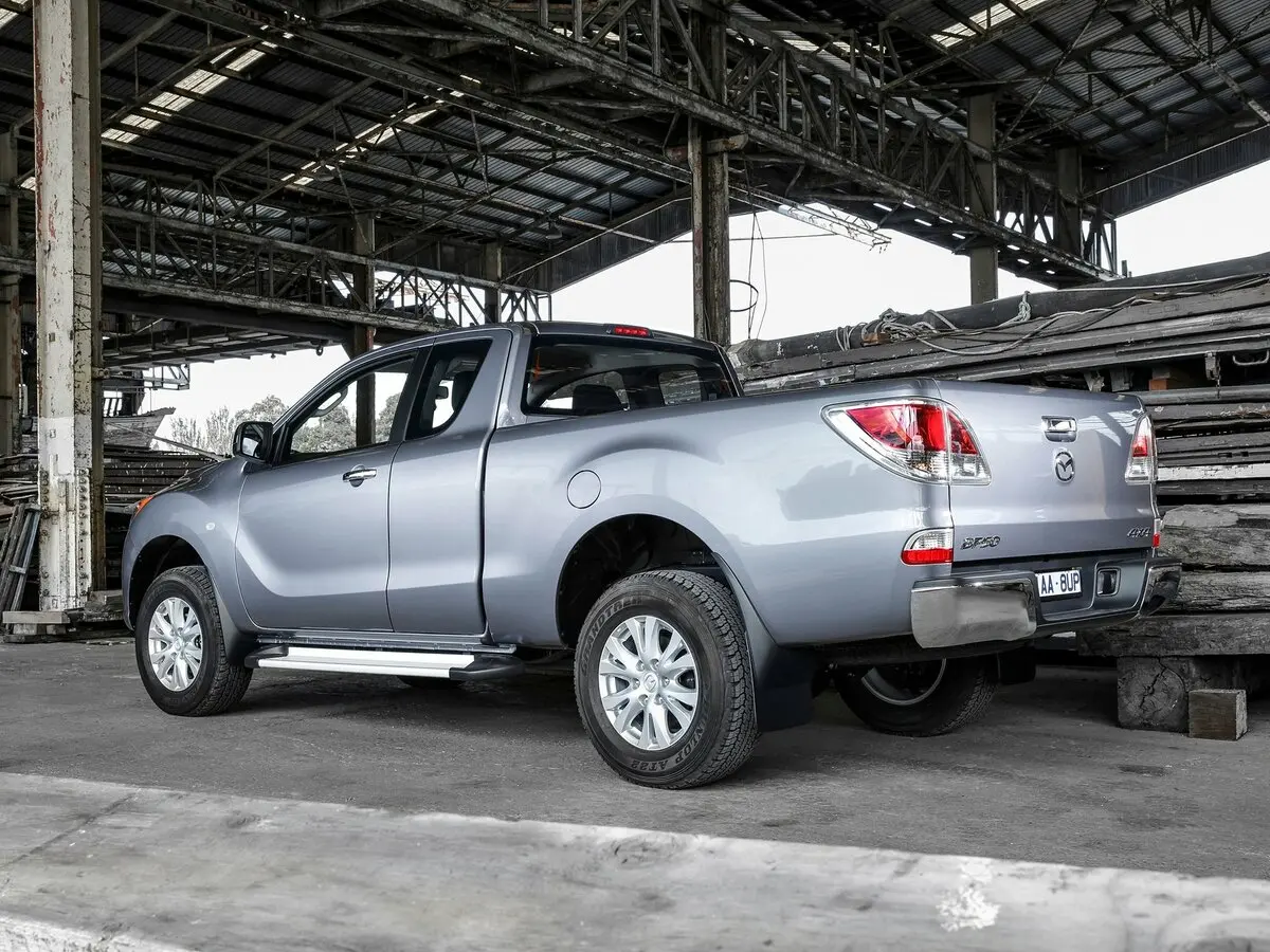 Mazda BT-50 II Пикап Полуторная кабина — сүрөт 4