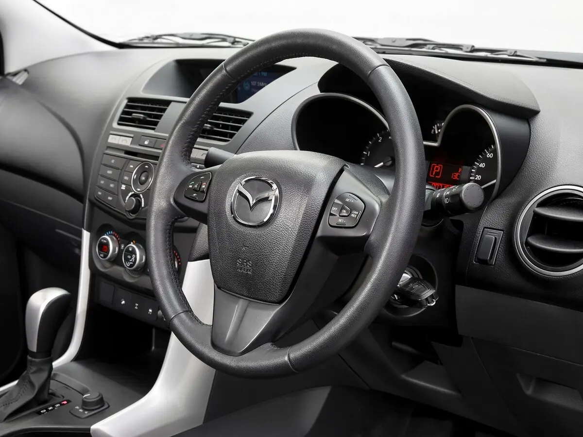 Mazda BT-50 II Пикап Полуторная кабина — сүрөт 7