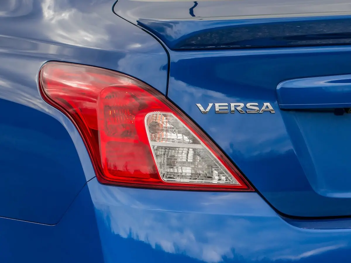 Nissan Versa II Рестайлинг Седан — сүрөт 11