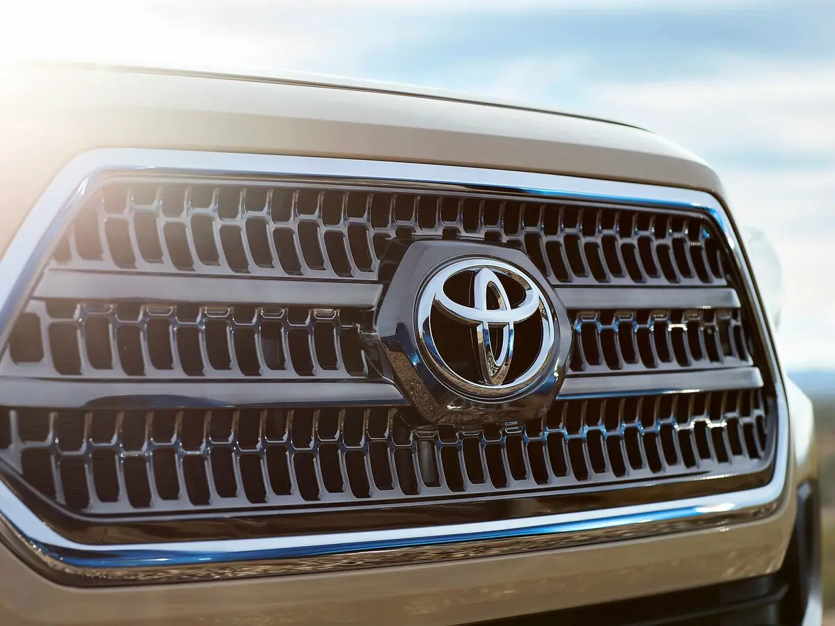 Toyota Tacoma III Пикап Полуторная кабина — сүрөт 12
