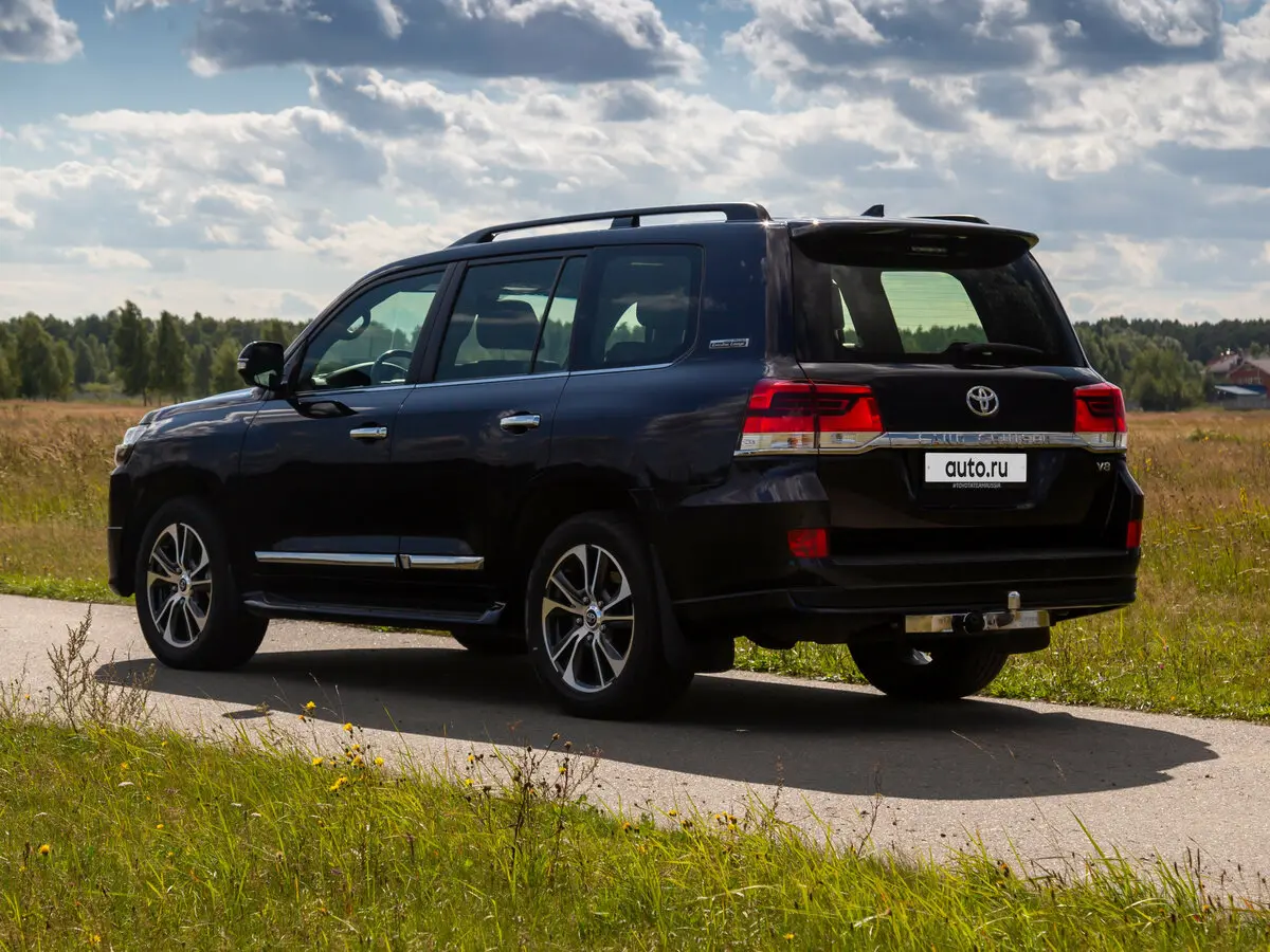 Toyota Land Cruiser 200 Series Рестайлинг 2 Внедорожник 5 дв. — фото 26