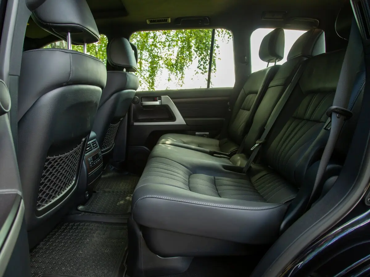 Toyota Land Cruiser 200 Series Рестайлинг 2 Внедорожник 5 дв. — фото 32