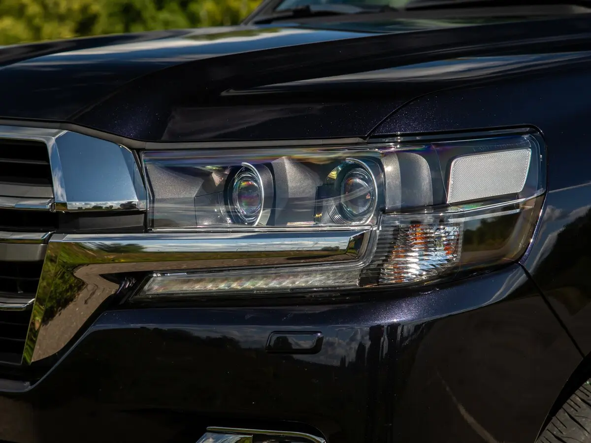 Toyota Land Cruiser 200 Series Рестайлинг 2 Внедорожник 5 дв. — фото 37