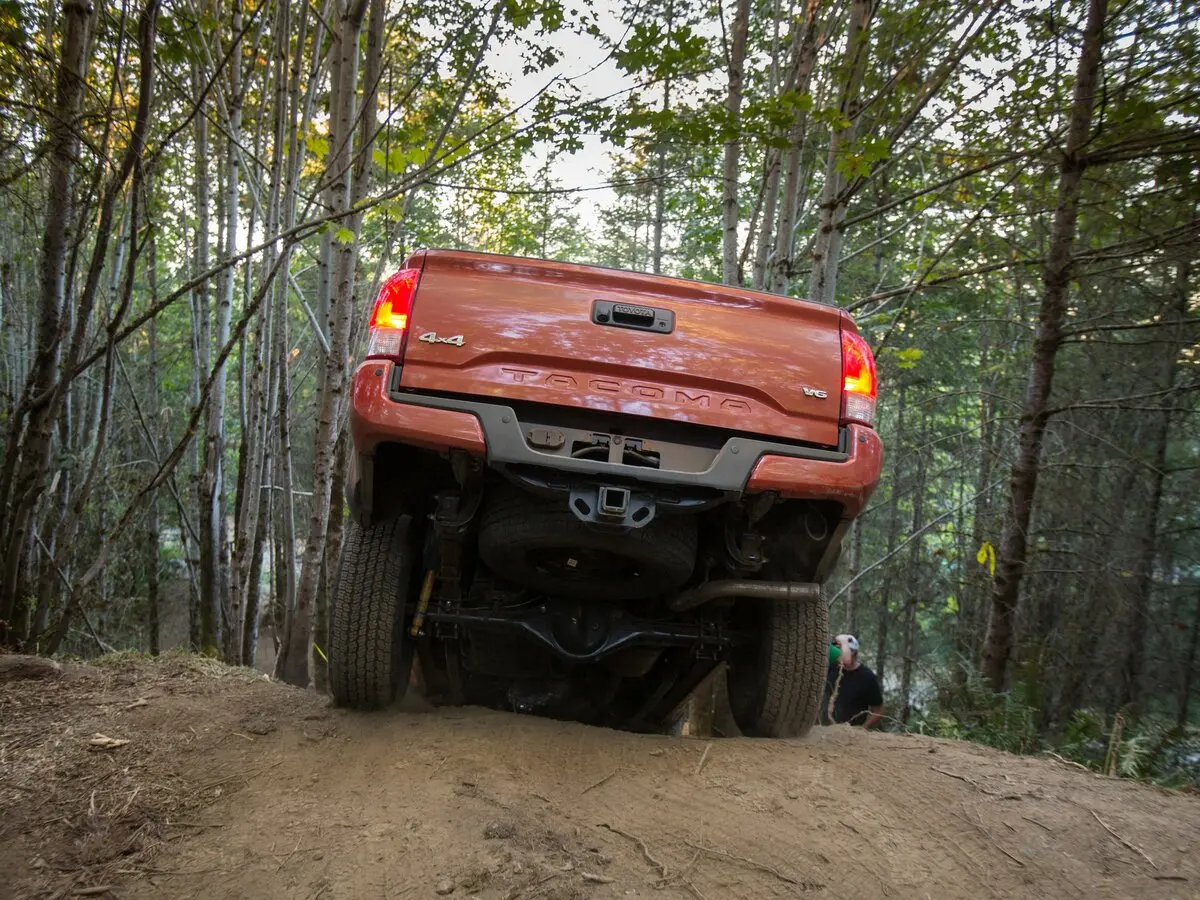 Toyota Tacoma III Пикап Двойная кабина Long — сүрөт 4