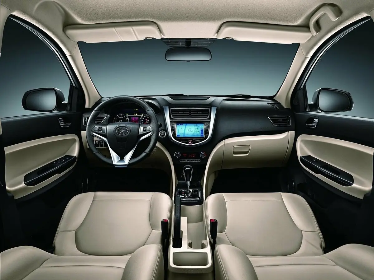 JAC J4 (Heyue A30) 2013 – 2019 Седан — сүрөт 5