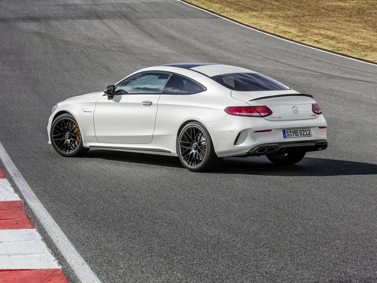 Mercedes-Benz C-Класс AMG IV (W205) Купе — сүрөт 5