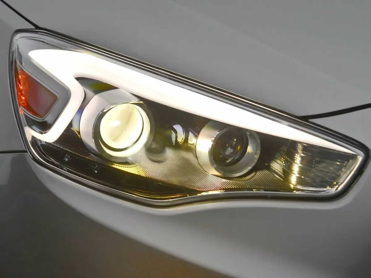 Kia Cadenza I Рестайлинг Седан — сүрөт 14