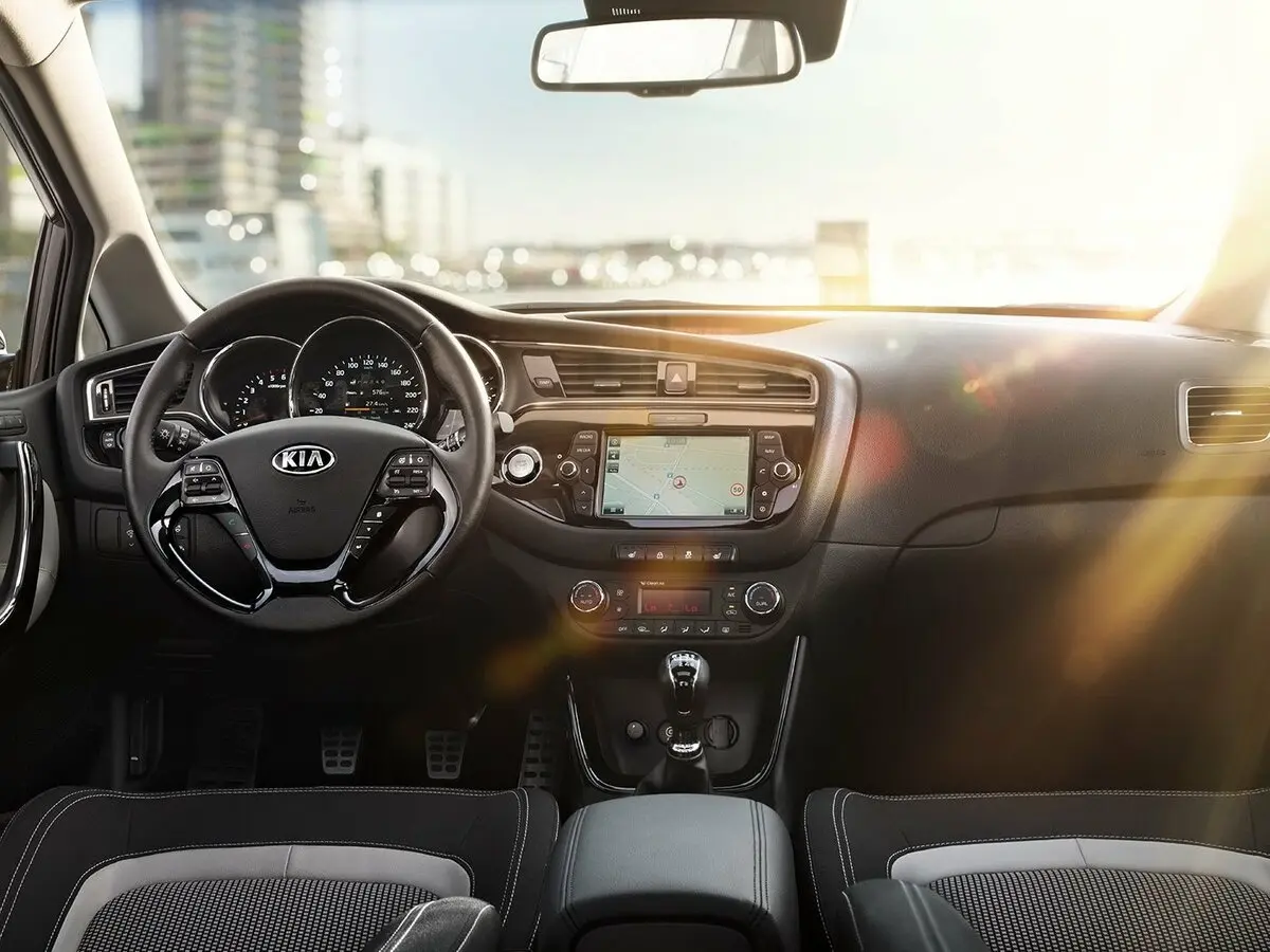 Kia Ceed II Рестайлинг Хэтчбек 5 дв. — сүрөт 6