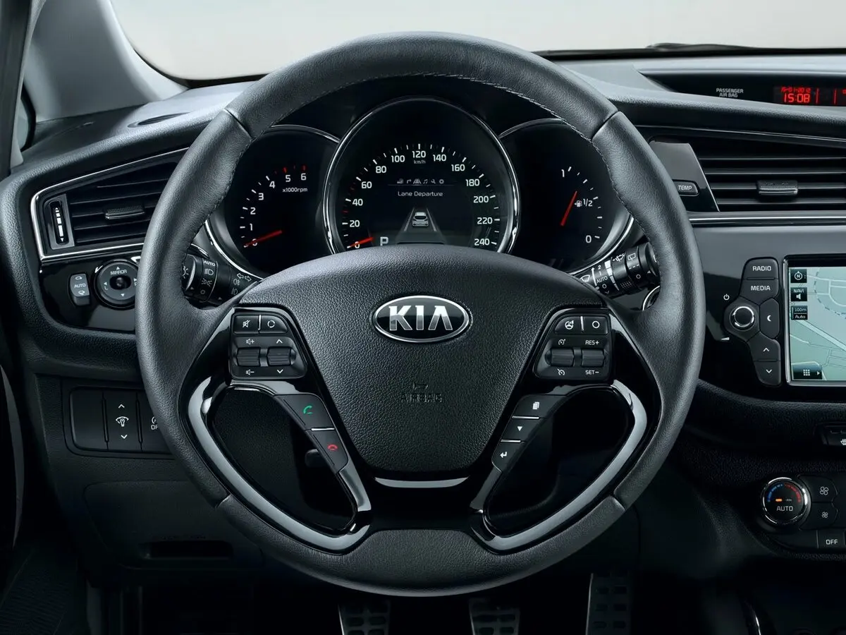 Kia Ceed II Рестайлинг Хэтчбек 5 дв. — сүрөт 8