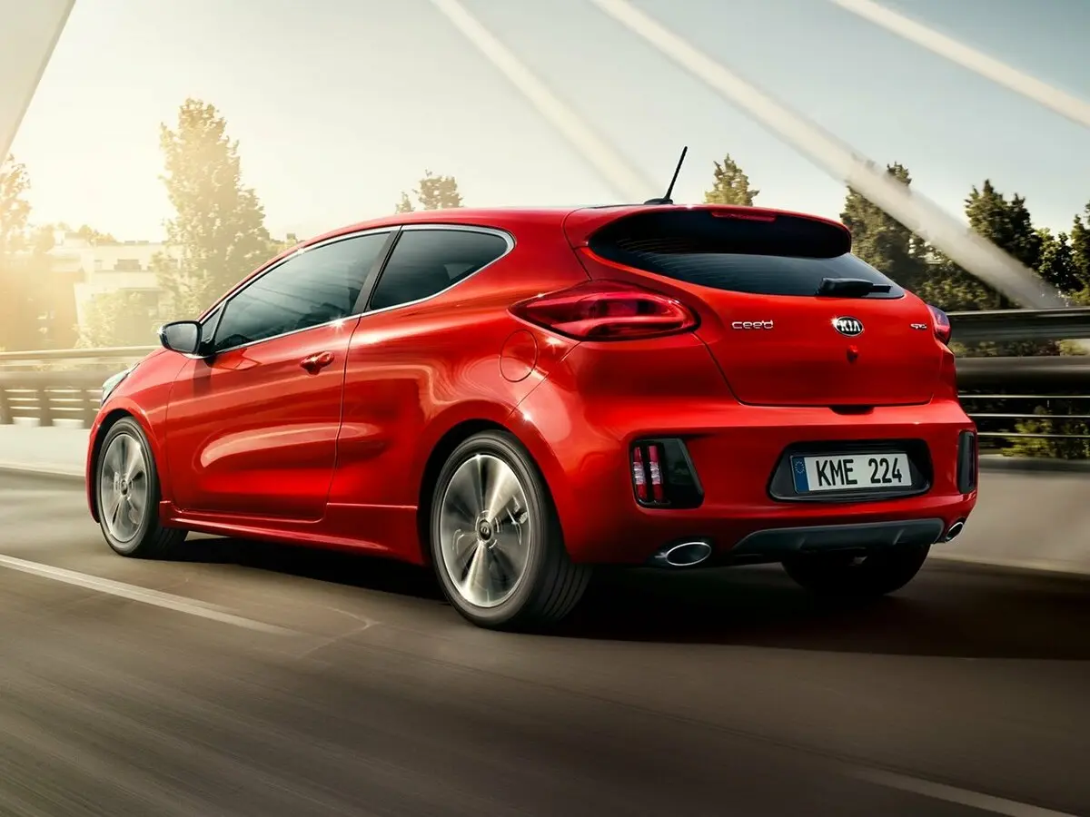 Kia Ceed II Рестайлинг Хэтчбек 3 дв. — сүрөт 3