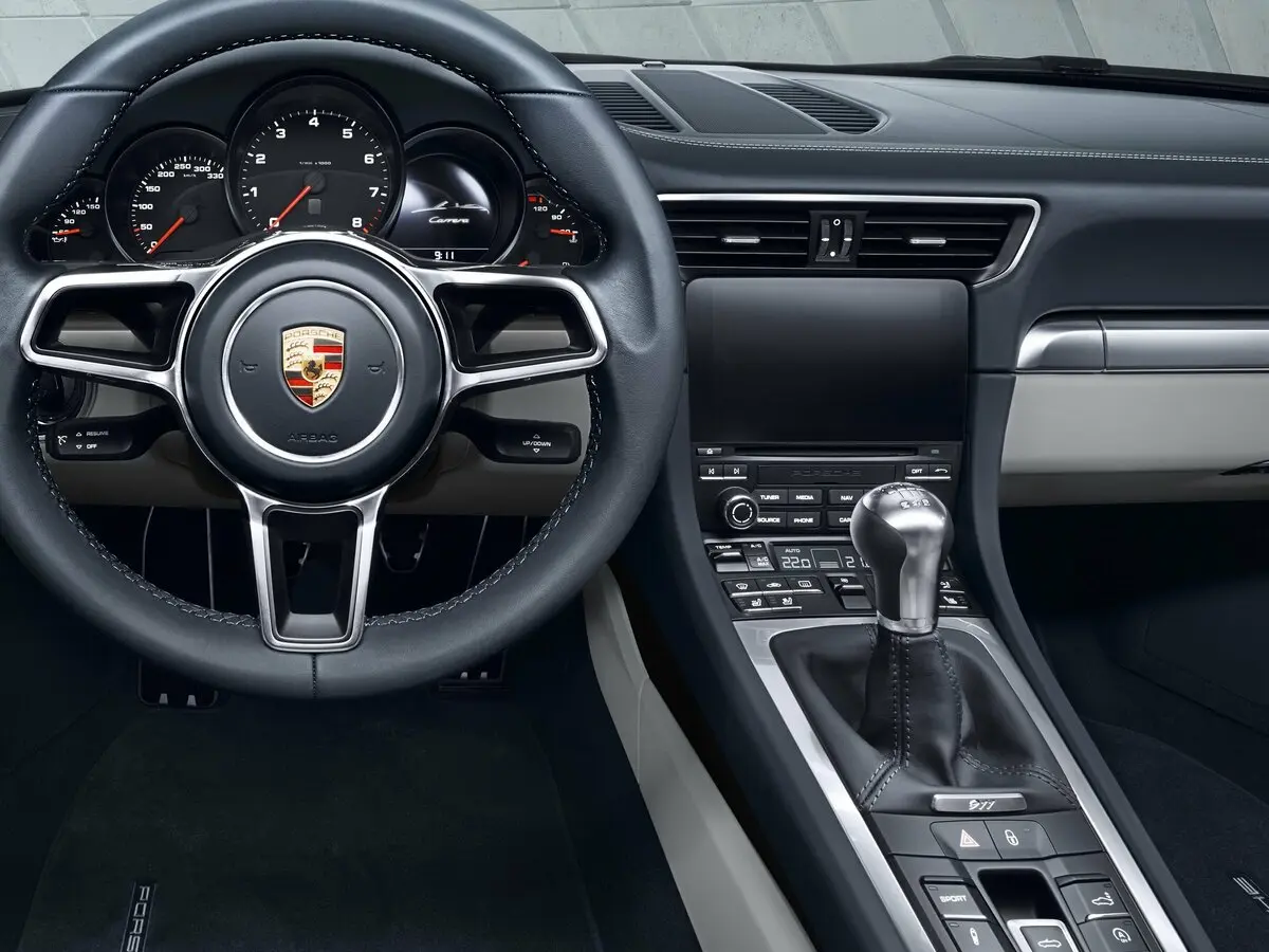 Porsche 911 VII (991) Рестайлинг Купе — сүрөт 6