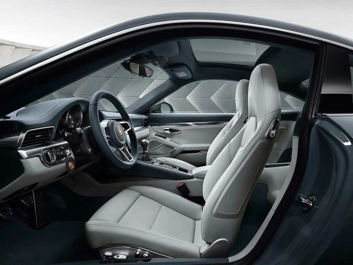 Porsche 911 VII (991) Рестайлинг Купе — сүрөт 8