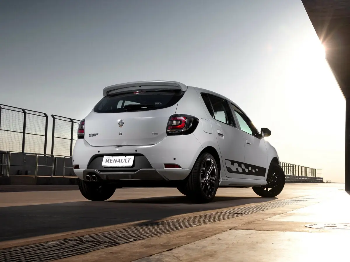 Renault Sandero RS 2015 – 2021 Хэтчбек 5 дв. — сүрөт 5