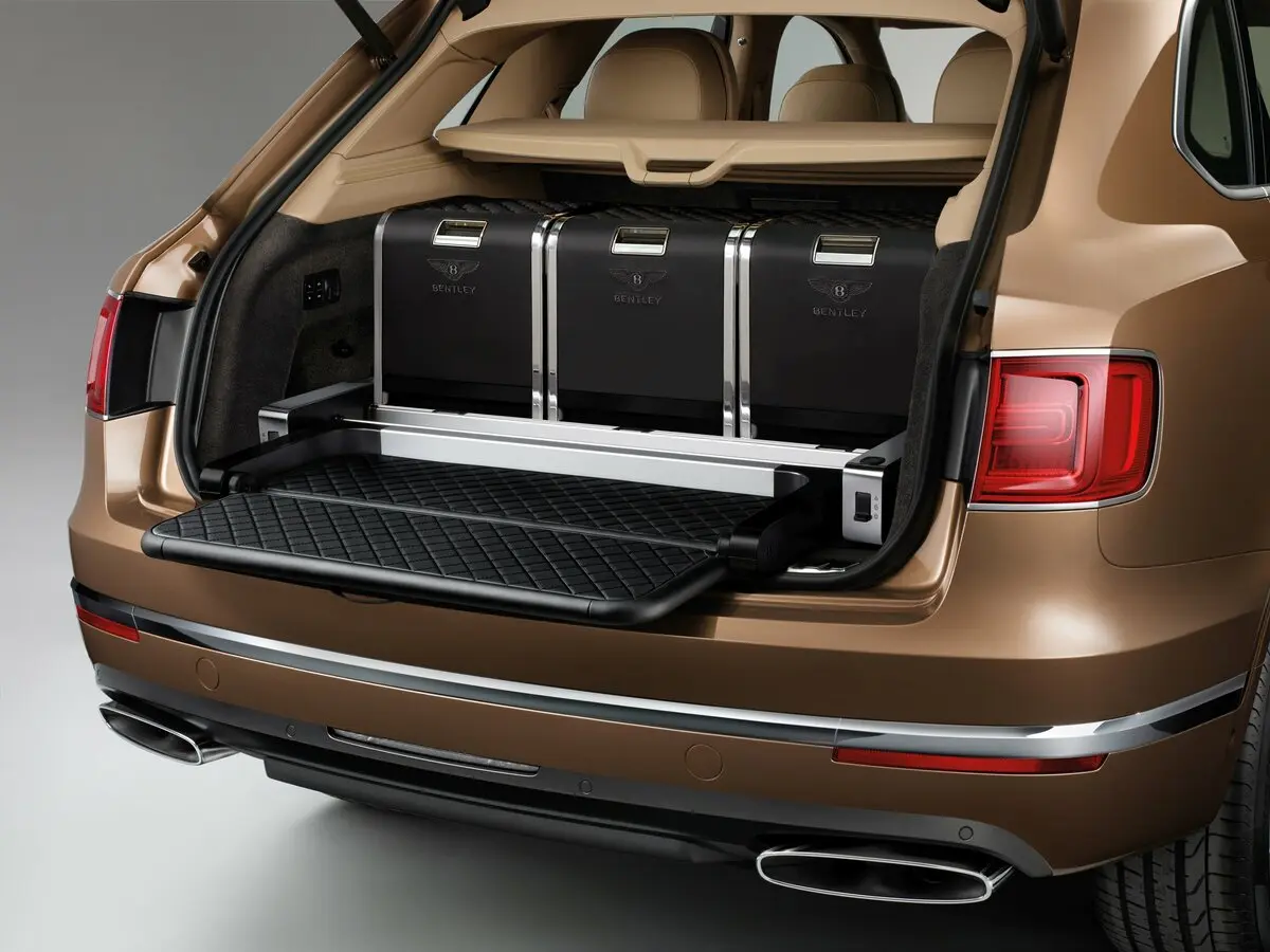 Bentley Bentayga I Внедорожник 5 дв. — сүрөт 11