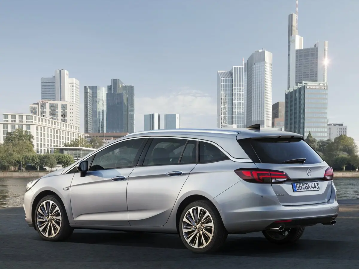 Opel Astra K Универсал 5 дв. — фото 5
